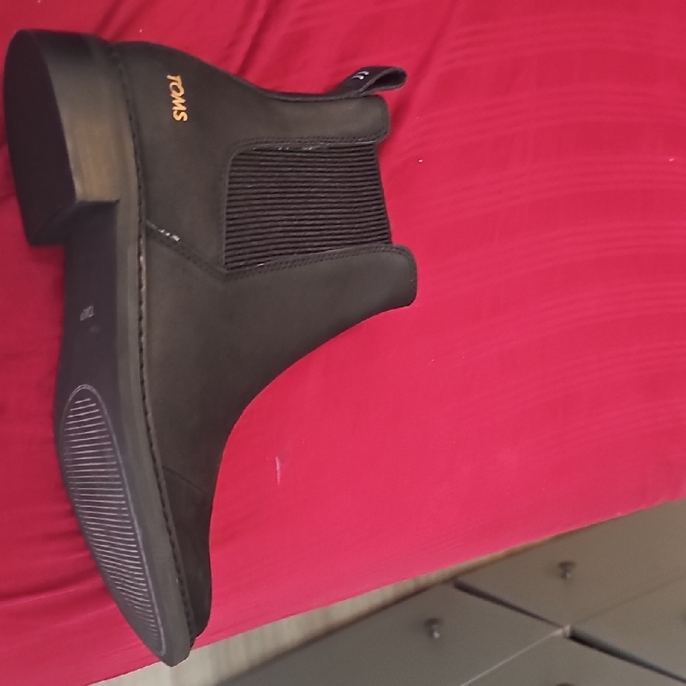 Toms Black Minimalist Ankle Boots